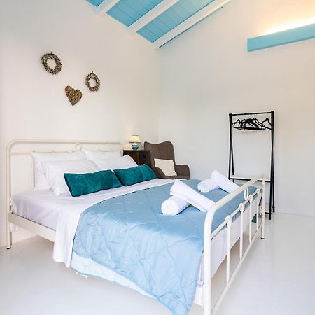 Mani Holiday House Kotronion  Экстерьер фото