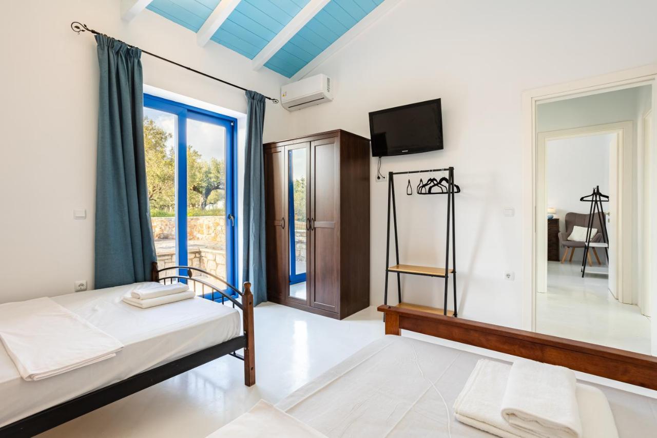 Mani Holiday House Kotronion  Экстерьер фото